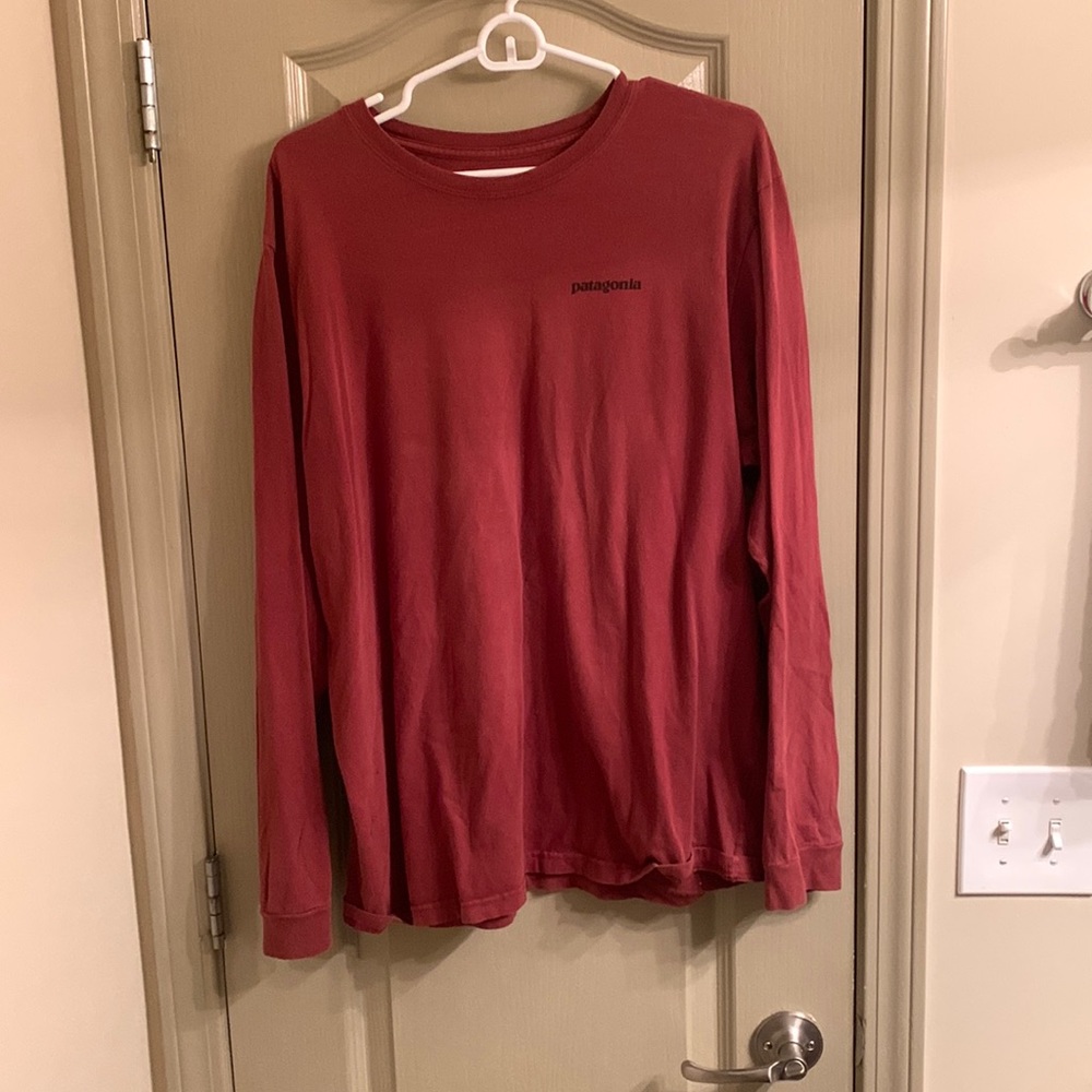 Patagonia long sleeve size large